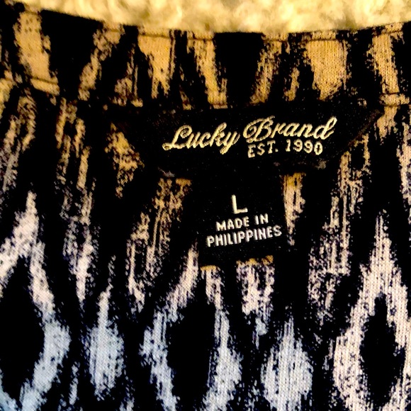 Lucky Brand Batik Print Top - Picture 3 of 6